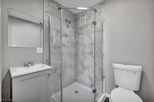 257 E 270th St, Euclid, OH 44132 - Photo 32