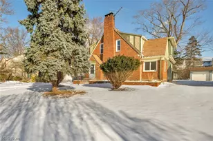 257 E 270th St, Euclid, OH 44132 - Photo 4