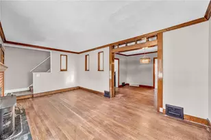 257 E 270th St, Euclid, OH 44132 - Photo 8