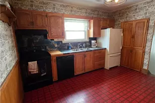 723 N 16th St, Cambridge, OH 43725 - Photo 12