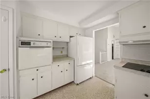 36470 Timberlane Dr, Solon, OH 44139 - Photo 8