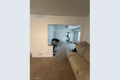 882 Eddy Road, Loveland, OH 44108 - Photo 8