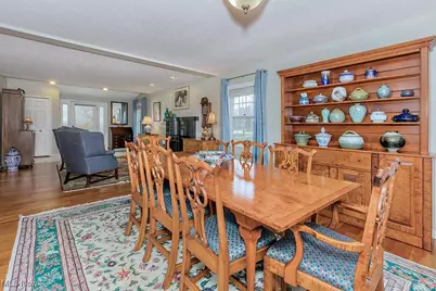 318 Hillside Lane, Chagrin Falls, OH 44022 - Photo 18