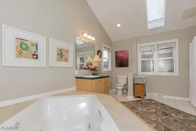 318 Hillside Lane, Chagrin Falls, OH 44022 - Photo 28