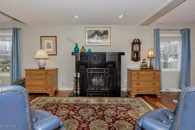 318 Hillside Lane, Chagrin Falls, OH 44022 - Photo 4