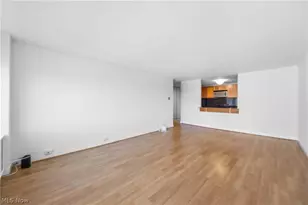 12700 Lake Ave, Oakwood, OH 44107 - Photo 14