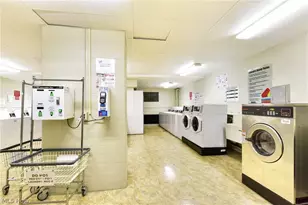 12700 Lake Ave, Oakwood, OH 44107 - Photo 42