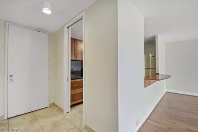 12700 Lake Avenue #1408, Oakwood, OH 44107 - Photo 2