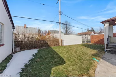 19417 Mohawk Avenue, Loveland, OH 44119 - Photo 8