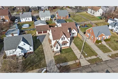 19417 Mohawk Avenue, Loveland, OH 44119 - Photo 2