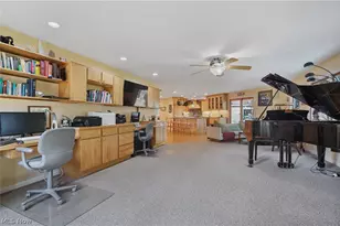 2822 Lakeland Pkwy, Silver Lake, OH 44224 - Photo 4