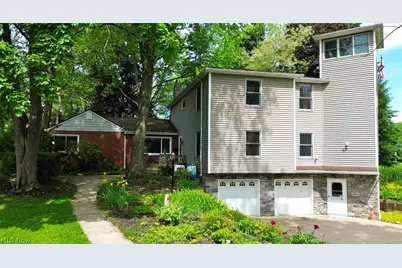 2822 Lakeland Parkway, Silver Lake, OH 44224 - Photo 1