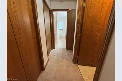 2518 Woodlawn Circle NW #42A, Canton, OH 44708 - Photo 6