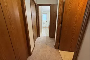 2518 Woodlawn Cir NW, Canton, OH 44708 - Photo 6