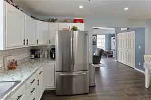 206 Wood St, Bellevue, OH 44811 - Photo 24