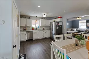 206 Wood St, Bellevue, OH 44811 - Photo 18