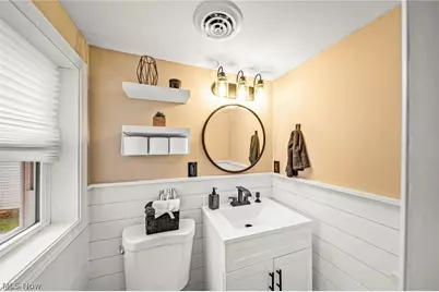 116 Chardon Avenue, Chardon, OH 44024 - Photo 18