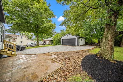 116 Chardon Avenue, Chardon, OH 44024 - Photo 32