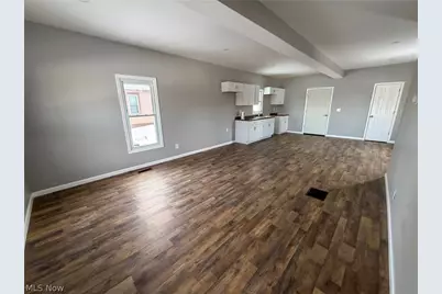 252 State Street, Struthers, OH 44471 - Photo 4