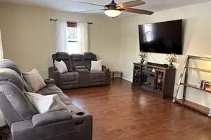 3915 Orchard View Dr SE, East Canton, OH 44730 - Photo 6