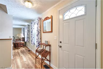 300 Manhattan Parkway, Painesville, OH 44077 - Photo 16