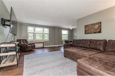 13800 Fairhill Road #419, Loveland, OH 44120 - Photo 4