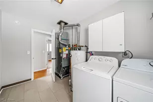 943 N Lake St, Madison, OH 44057 - Photo 14