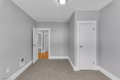 927 E 149th Street, Loveland, OH 44110 - Photo 14