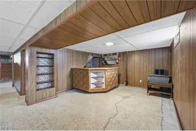 5365 Oakcrest Avenue, Austintown, OH 44515 - Photo 18