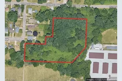 Brant Avenue NW, Canton, OH 44708 - Photo 1