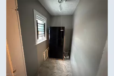 974 E 144th Street, Loveland, OH 44110 - Photo 6