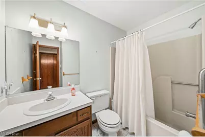 244 S Oval Drive, Chardon, OH 44024 - Photo 18