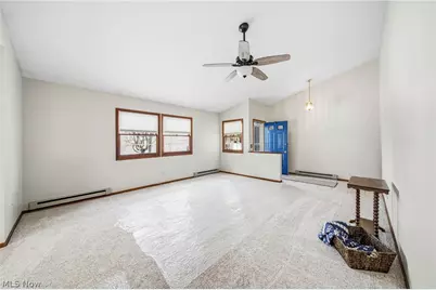 244 S Oval Drive, Chardon, OH 44024 - Photo 4