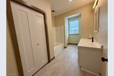 118 E Russell Avenue, West Lafayette, OH 43845 - Photo 18