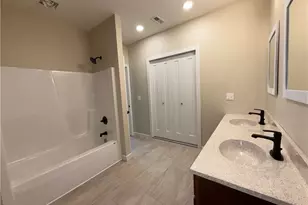 118 E Russell Ave, West Lafayette, OH 43845 - Photo 12