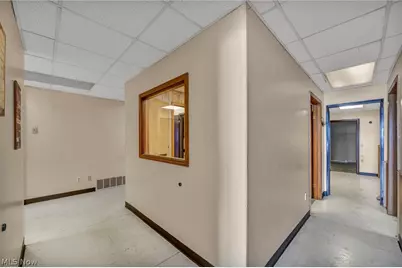 1616 W Main Street, Louisville, OH 44641 - Photo 46