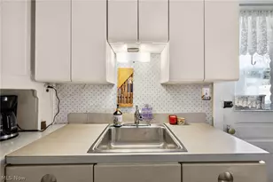 115 Cemetery St, Apple Creek, OH 44606 - Photo 8