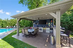 26332 Annesley Rd, Beachwood, OH 44122 - Photo 4