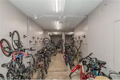 12900 Lake Avenue #118, Oakwood, OH 44107 - Photo 16