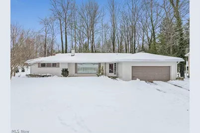 1310 Overlook Drive, Alliance, OH 44601 - Photo 1