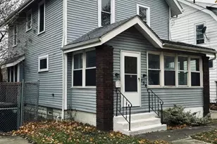 154 E Archwood Ave, Akron, OH 44301 - Photo 2