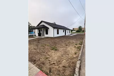 612 Logan Street, Steubenville, OH 43952 - Photo 2