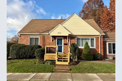 1910 9th Street, Cuyahoga Falls, OH 44221 - Photo 2