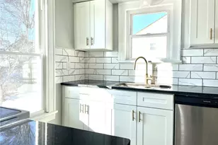 636 Buena Vista Blvd, Steubenville, OH 43952 - Photo 6