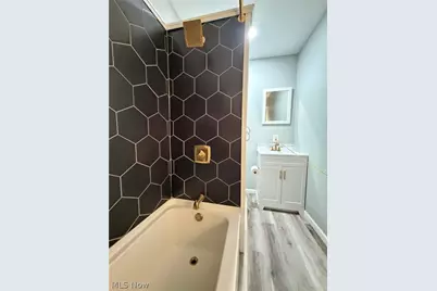 636 Buena Vista Boulevard, Steubenville, OH 43952 - Photo 14