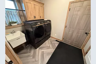 1196 Pinebluff Drive NE, New Philadelphia, OH 44663 - Photo 18