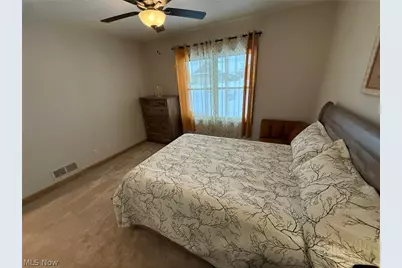 1196 Pinebluff Drive NE, New Philadelphia, OH 44663 - Photo 32