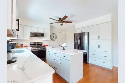 154 Tera Manor, Wintersville, OH 43953 - Photo 6