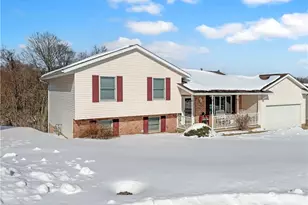 154 Tera Manor, Wintersville, OH 43953 - Photo 2