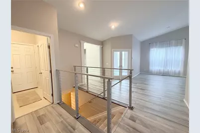 908 Kendal Drive, Grandview Heights, OH 44147 - Photo 4